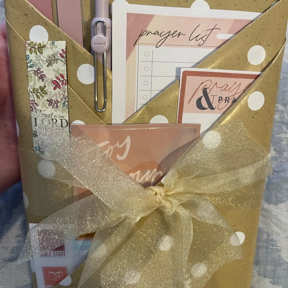 Gold Polka Dot Gift Set with Ribbon And Faith Based Stationary